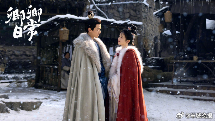 【打卡剧中人的雪景拍照姿势】冬日漫天飞雪，照着剧中人的姿势留念雪景吧！哪部剧中的