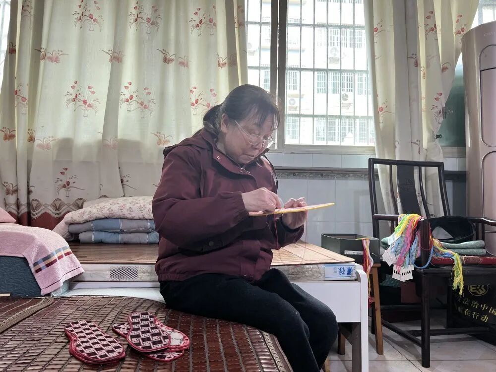 “我们不喊阿姨，喊妈妈”