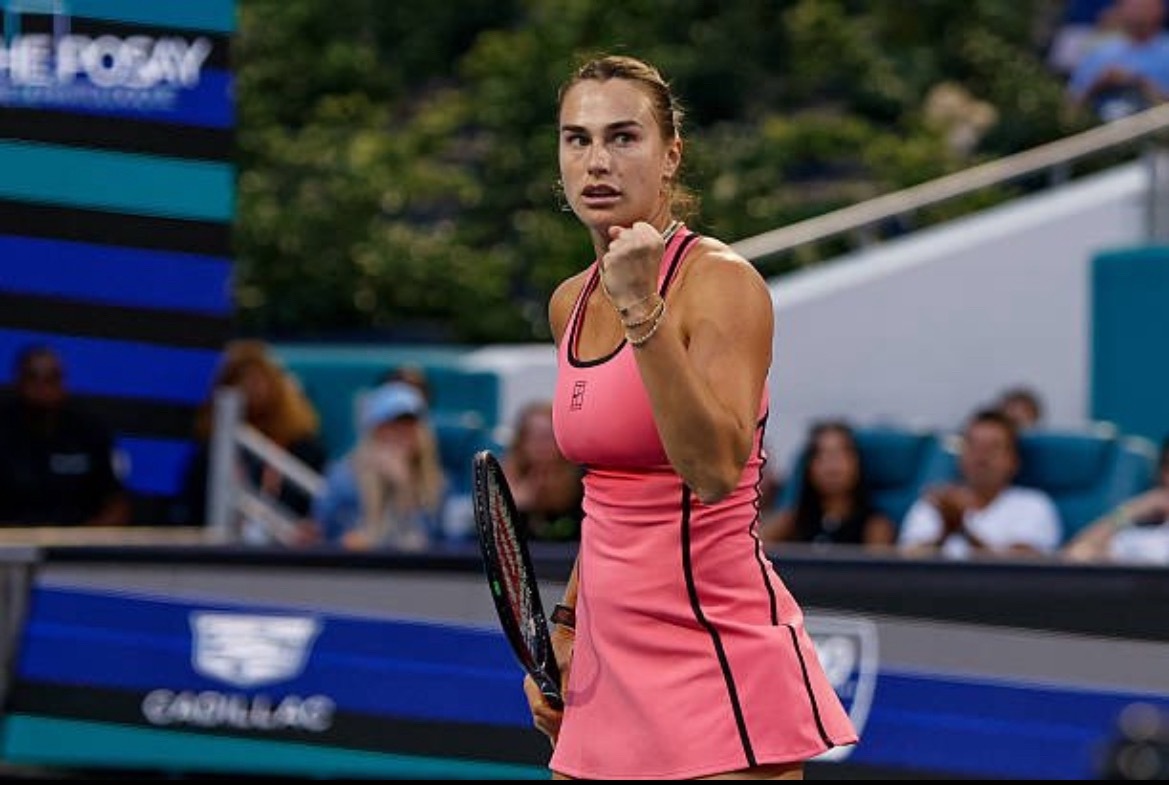 萨巴伦卡2比0莱巴金娜 萨巴伦卡阳光双赛双杀莱巴金娜萨巴伦卡连续两年晋级迈阿密决