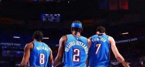 周四篮球          312：凯尔特人VS雷霆 凯尔特人上个客场不敌马刺，