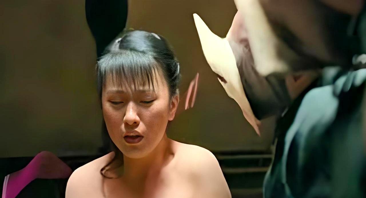 5秒。
就5秒。2010年电影院里的集体屏息，值6.61亿。
赵铭那5秒的“留白