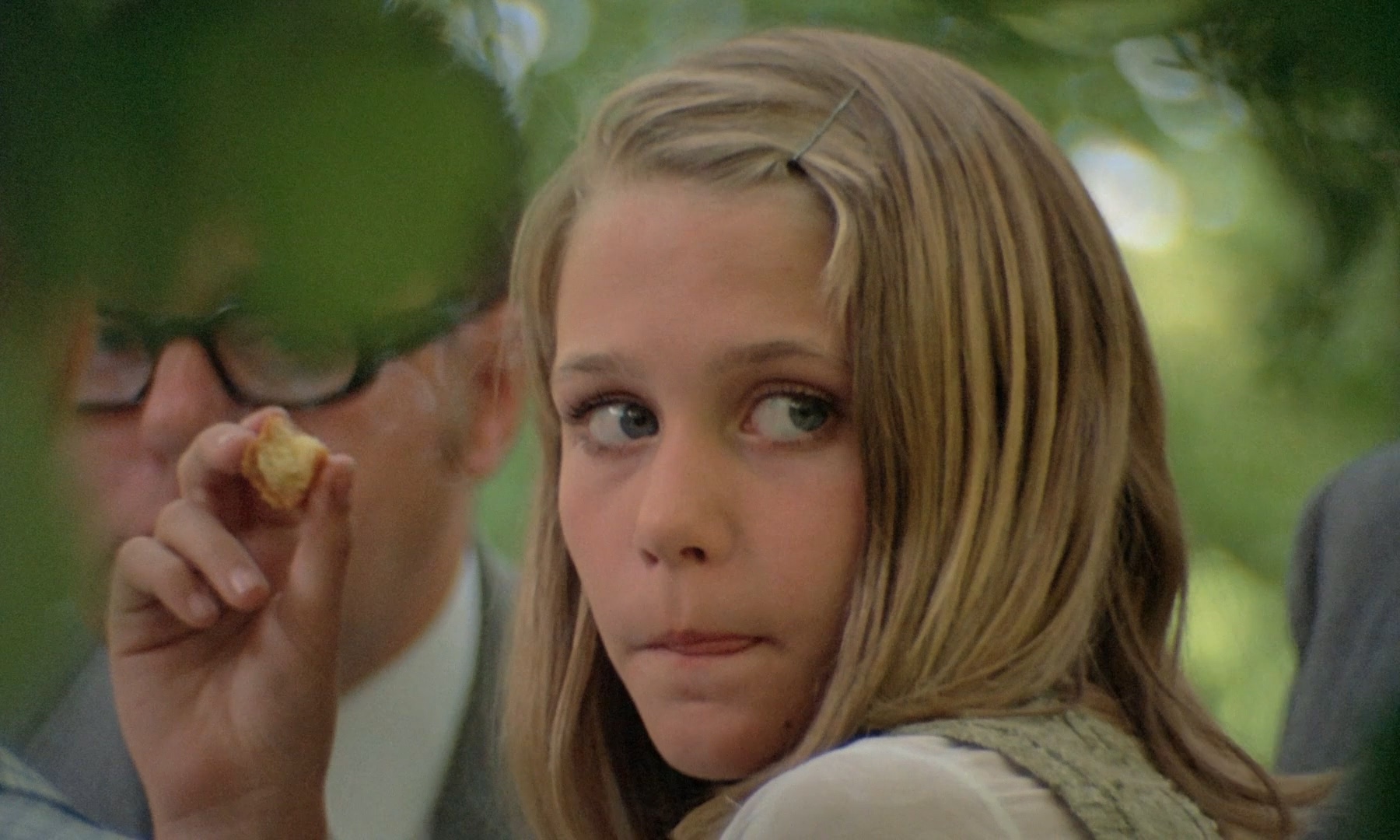 《瑞典爱情故事》（1970）里的女主演安-索菲耶·许林这位瑞典女演员在罗伊·安德