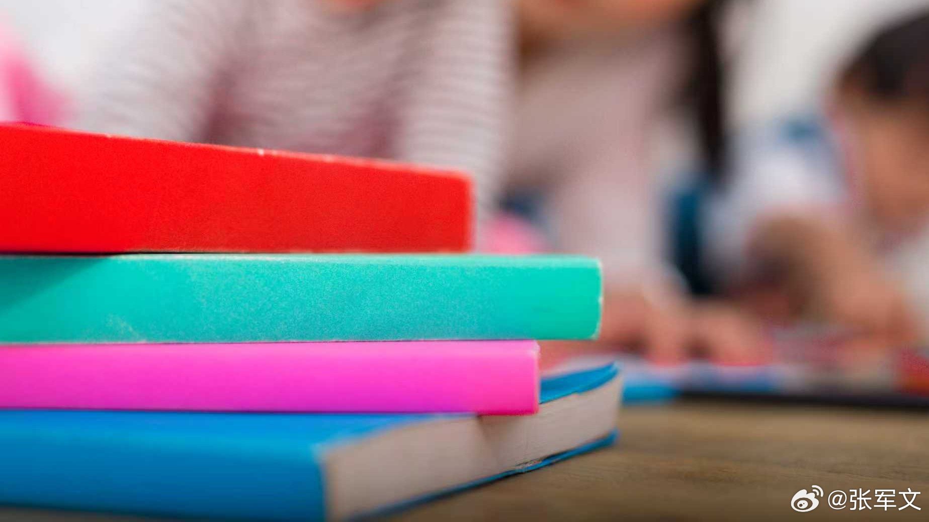 读书是见世面最快的方式我的私人宝藏书单书评 读完杨绛先生的《我们仨》，心里满是温