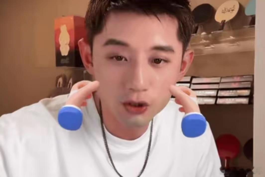 张继科退役原因是不想迎合别人张继科这番话，真的耐人琢磨！他明确说退役跟身上伤病没