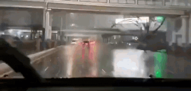 99%的开车人没感受过这个视角！ 