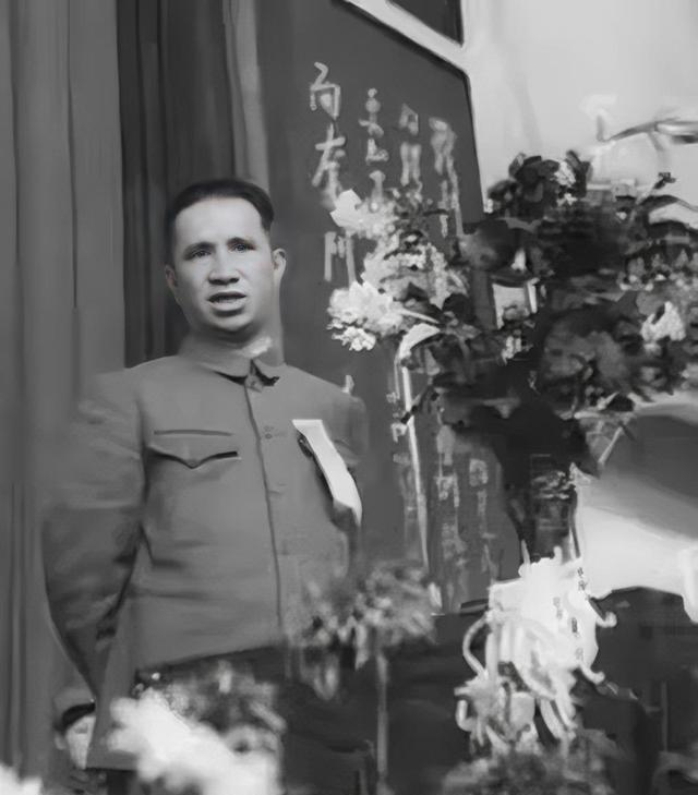 1958年军委会议，王必成巧妙维护粟裕，会后贺龙感叹：王必成可深信、可深交
19