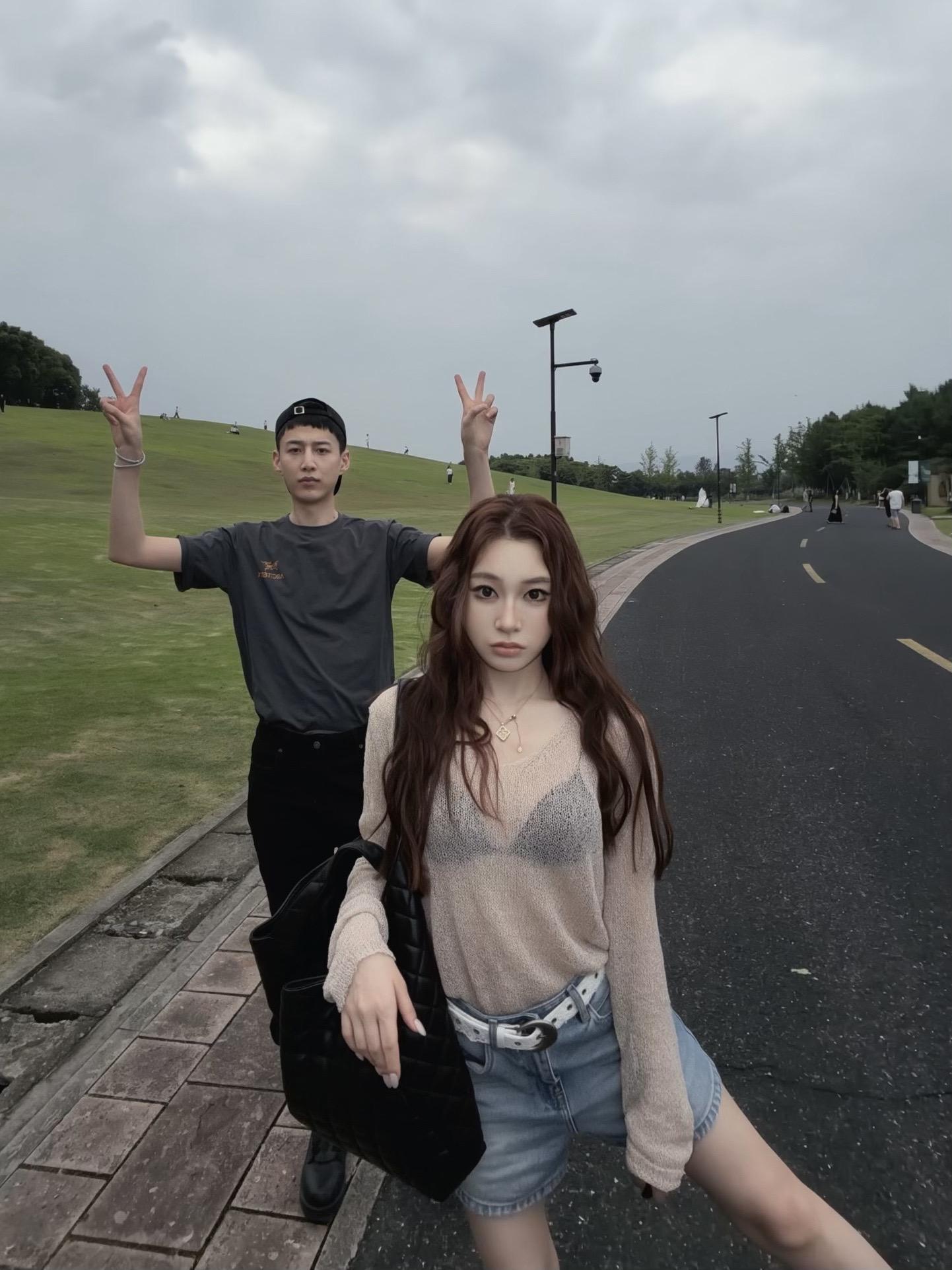 不被定义，野蛮生长，活成自己喜欢的模样。