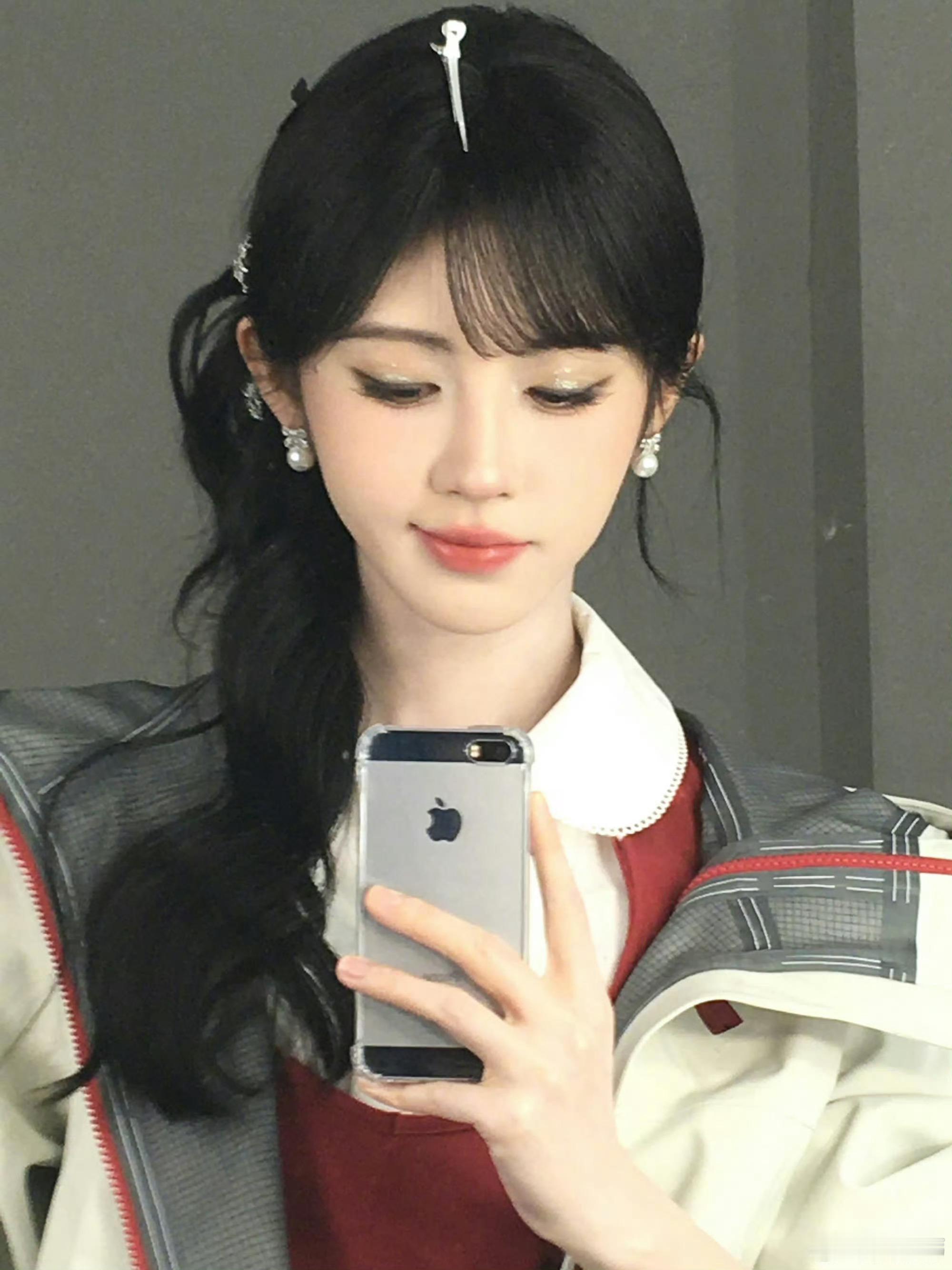 jjy鞠婧祎万花世界jjy鞠婧祎苏绿夏“在遥远的追梦途中 你成为了我的光.”