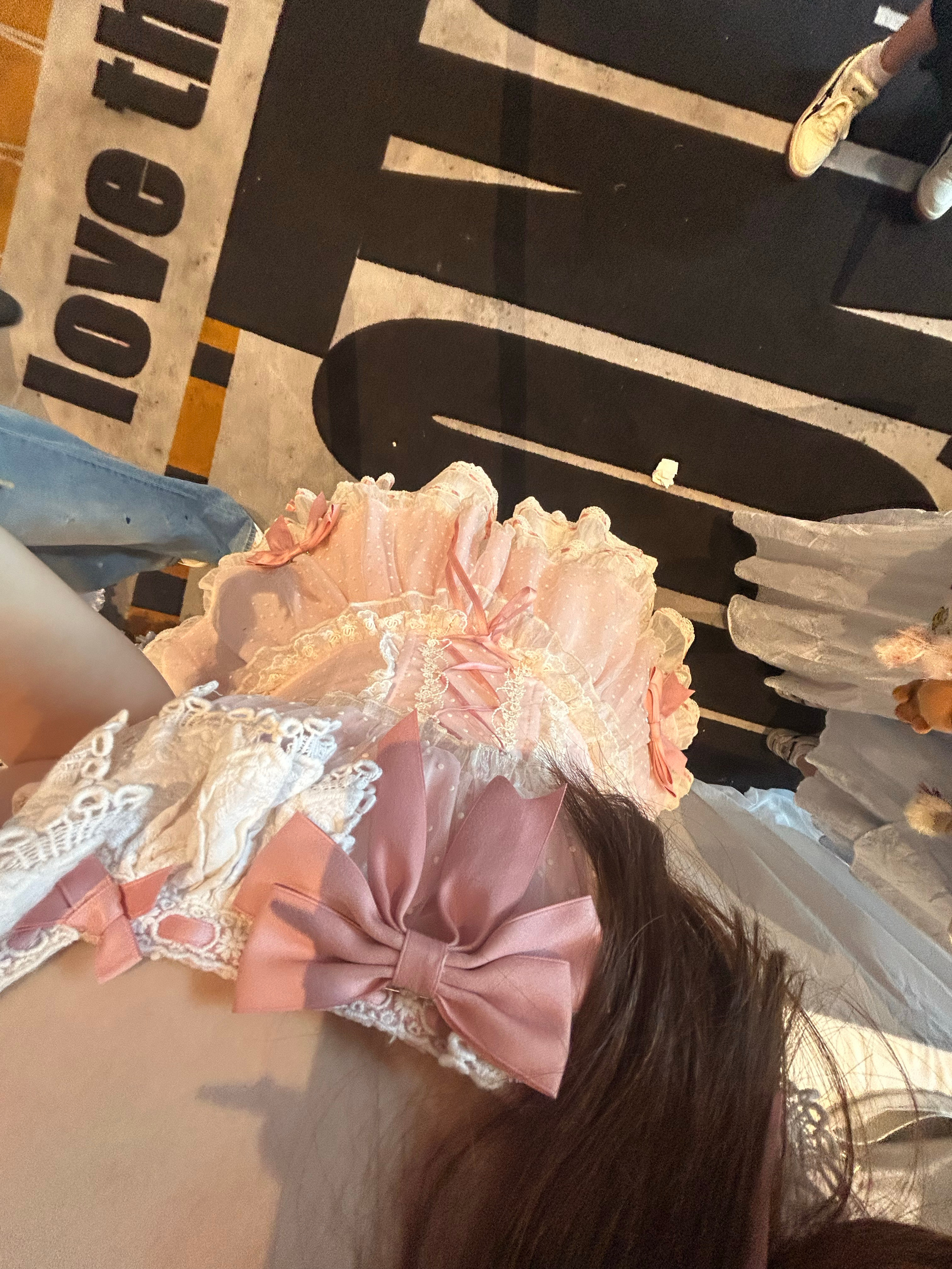 坤美们来找我拿扇子 