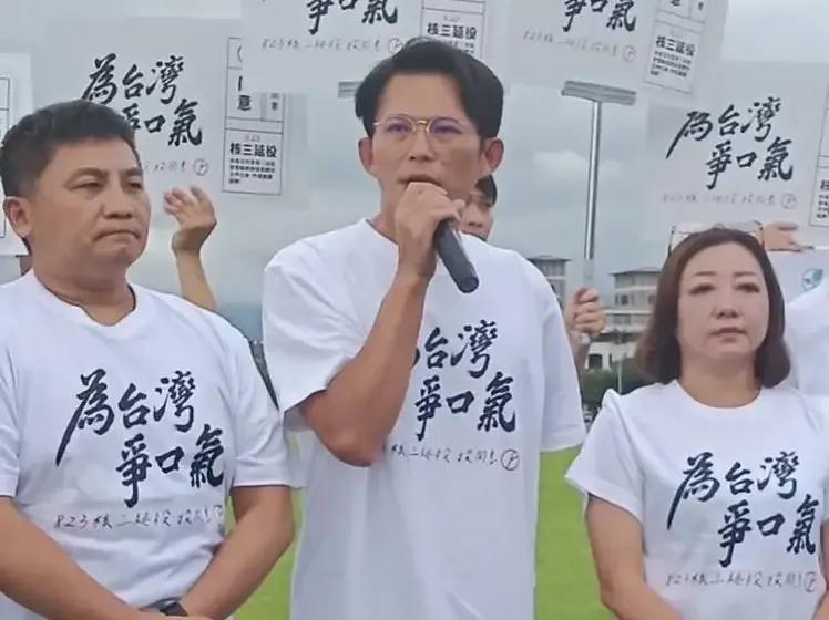 黄国昌表态要参选新北市市长，这是预料中的事，在我个人看来，黄国昌对民众党党主席这