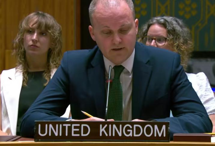 英国真有可能要失去安理会常任理事国的席位了，英国三地“造反”，安理会那张椅子还能