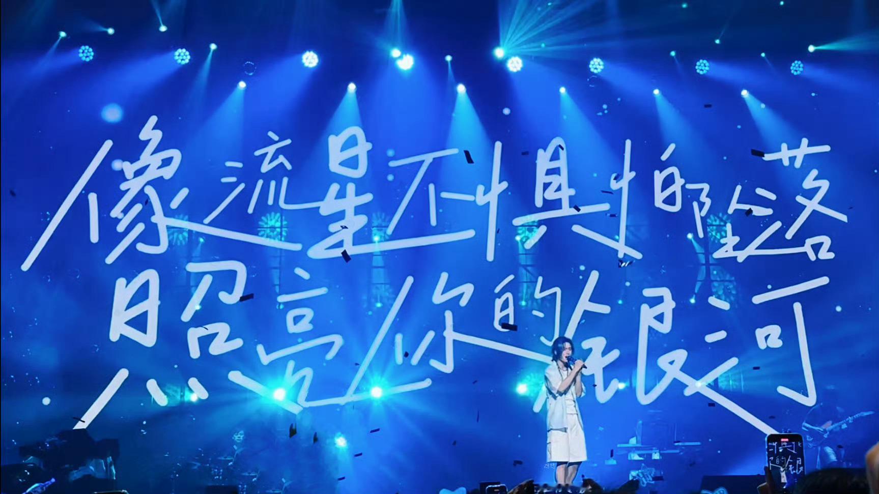 铺满荆棘的路开满了鲜花～ ​​​