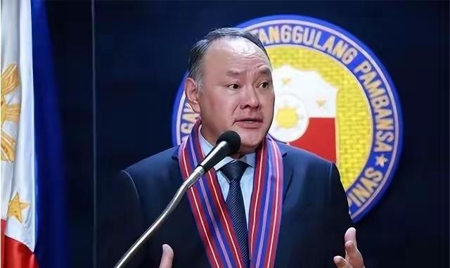 菲律宾防长：“这辈子绝不踏进中国一步，我在中国没资产，也不怕被制裁。”作为国防部