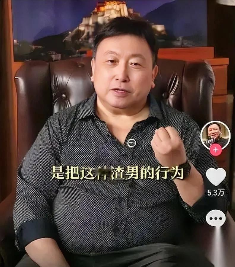 这部电影爆了

你真看懂了？

王晶一句话说破了它爆火的本质。

王晶说导演把旧