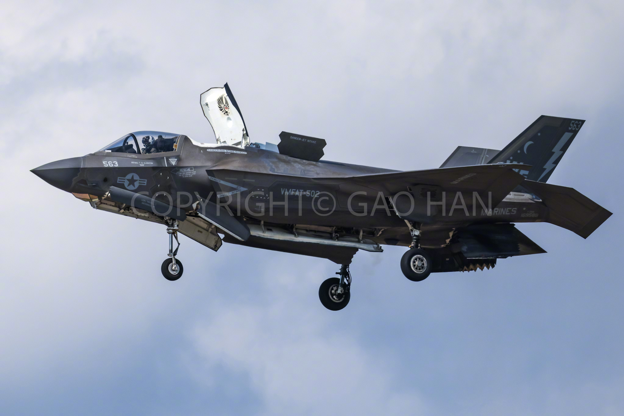航空君航空科普 这次F-35的EAA的表演非常保守，本来计划的NORAD的F-3