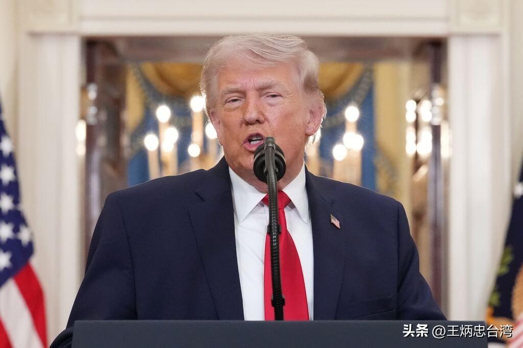 就在特朗普恶搞所谓“对等关税”的“解放日”周年之际，全球又被迫收看他针对伊朗战事