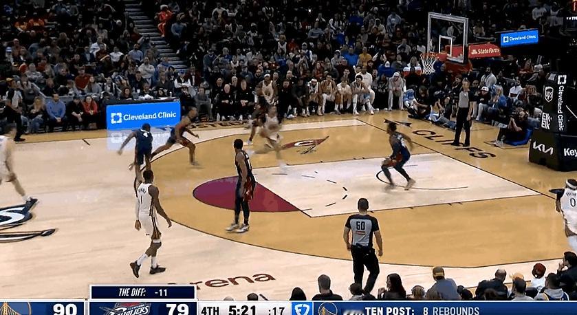 厉害！小佩顿逆天拉杆惊呆全场！
在今天NBA常规赛勇士对阵骑士的第四节比赛，小佩