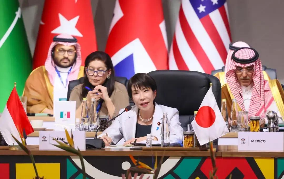 11月24号，在思考当前中日的矛盾之时，除了就事论事的讨论之外，其实还需要更深一