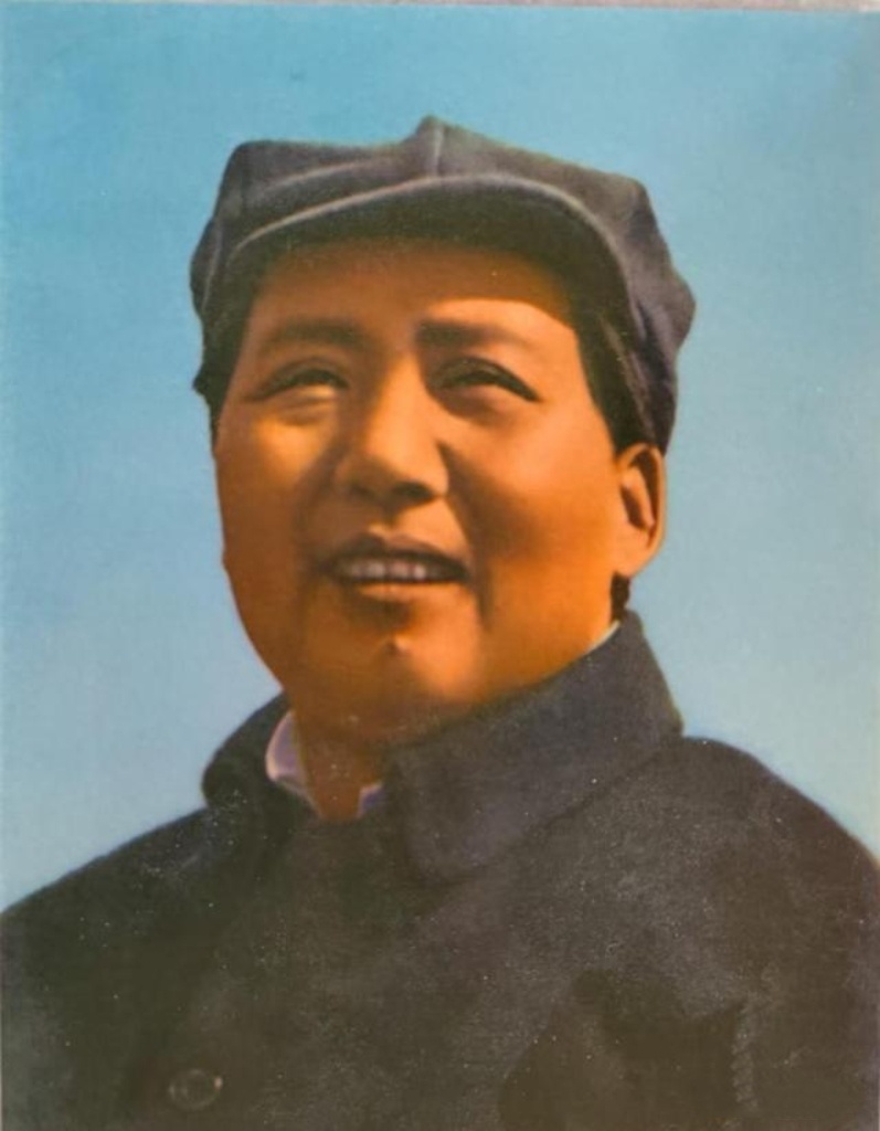 事实证明: 脱离了毛主席思想就会误入歧途，走向歪门邪道……