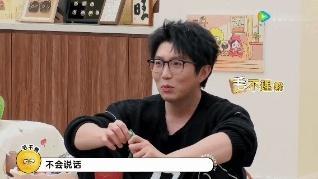 李雪琴说自己不传圈内八卦毛雪汪抛开艺人身份来看，这也是一种成熟的生活态度，少发表