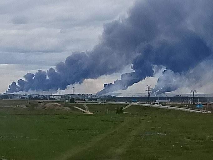 完全不敢相信，懂王真会动用美军夺岛？
法德领导人表示，格陵兰岛主权若遭侵犯将引发