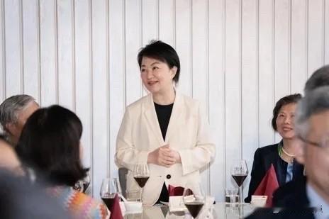 出席奥地利侨宴 卢秀燕：唯有团结合作才能让更多人看见台湾

台中市长卢秀燕欧洲行