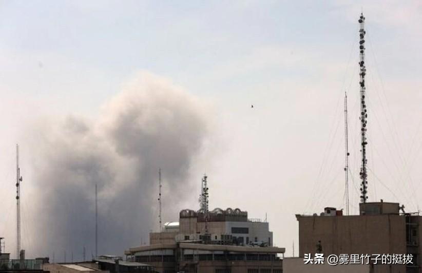 特朗普称伊朗将于周六遭受沉重打击。
3 月 7 日（路透社）——美国总统唐纳德・