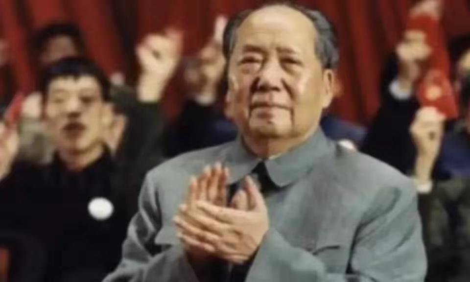 这几句话戳穿真相：毛主席，才是最准的人心试金石！
 
诞辰纪念日里刷到一段话，读