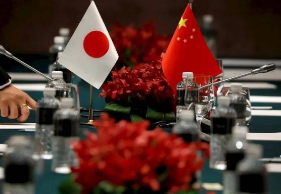 俄罗斯军事专家恨铁不成钢的表示：最让人着急的是，中方从始至终都没有想要“灭亡”日