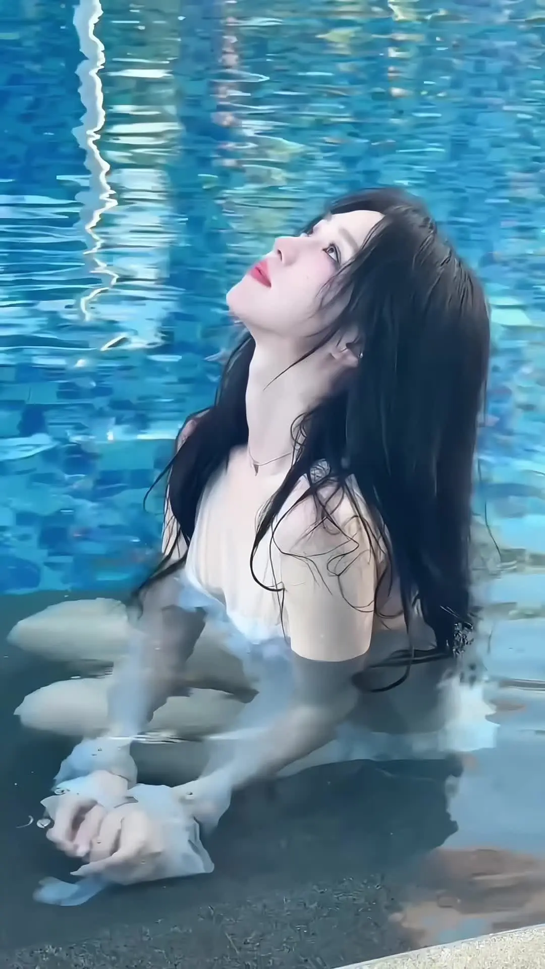 “艾特一位猥琐男看看”