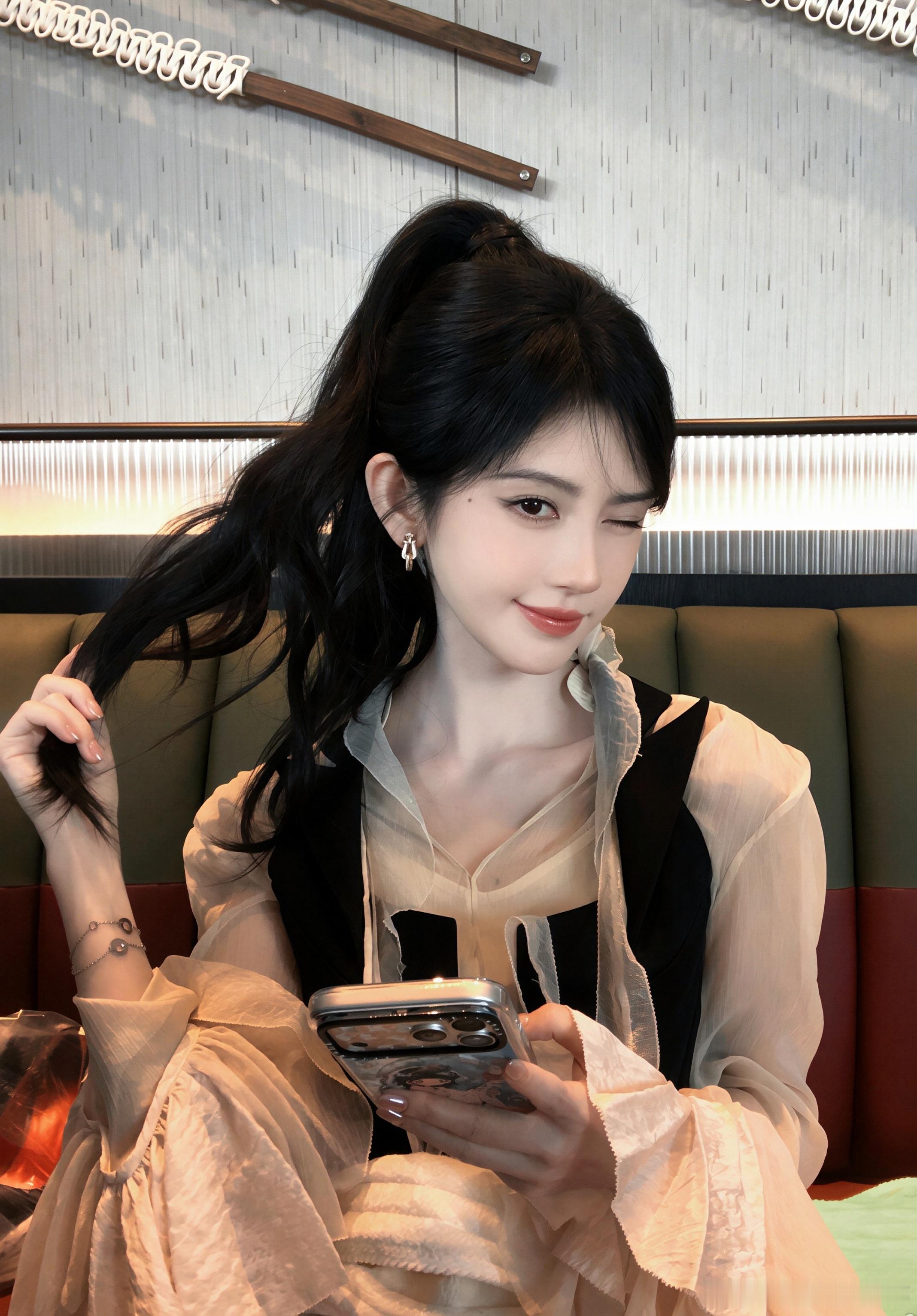 难道只有我觉得 高马尾很有气质感吗 