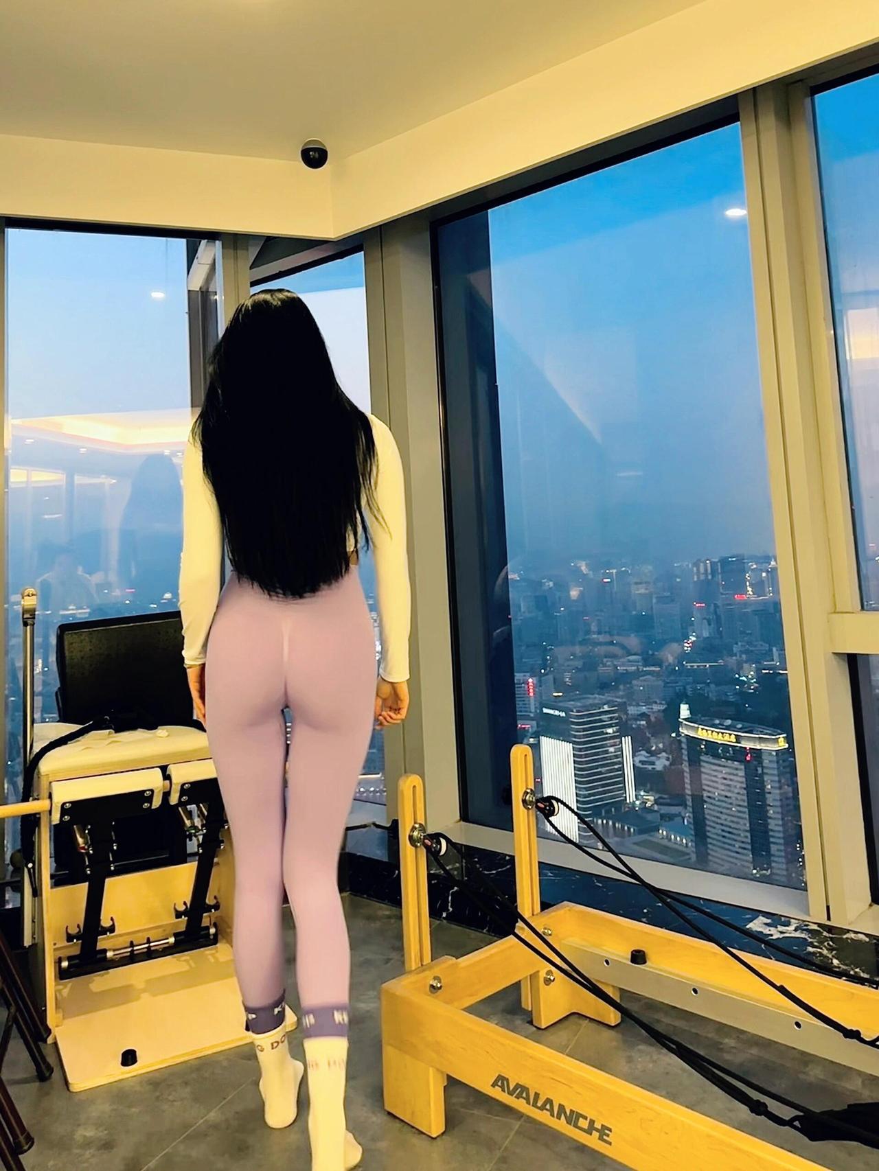 每一练都值得💜 
很享受运动过后带来的快乐 傻瓜,用你们的家乡话怎么说? 闺