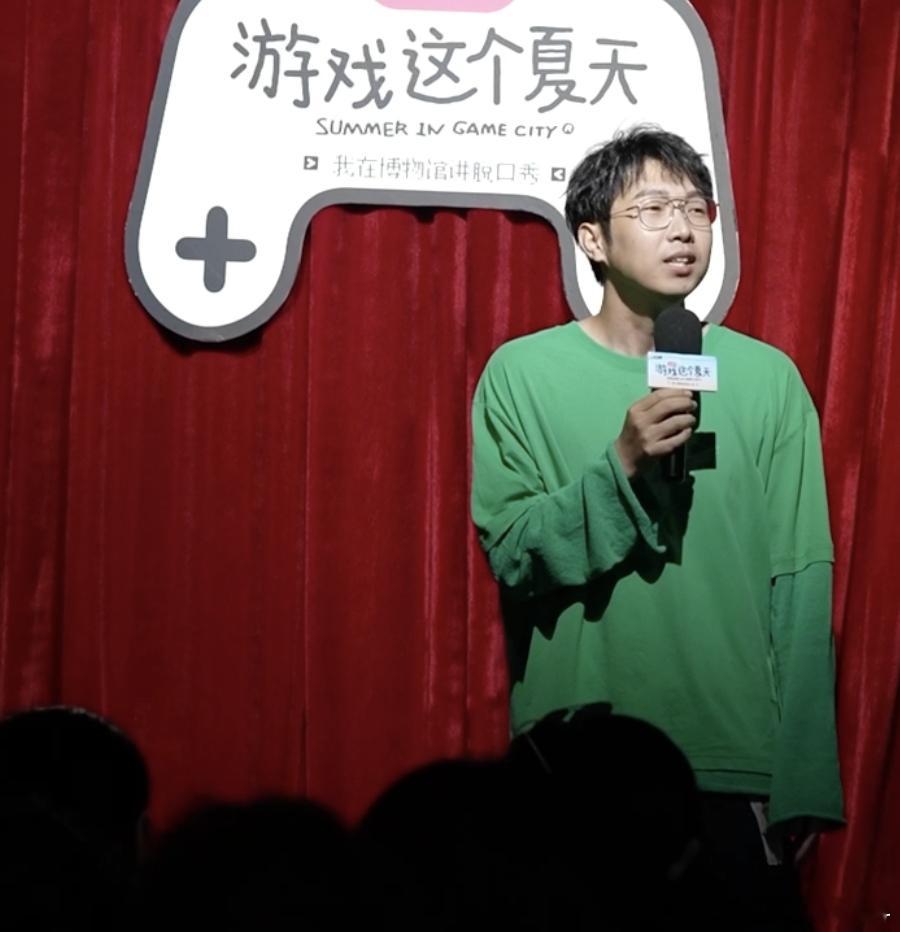 #杨蒙恩 电视要是热的我就凉了# 杨蒙恩的讲述太精彩！90 后的童年电视热经历，