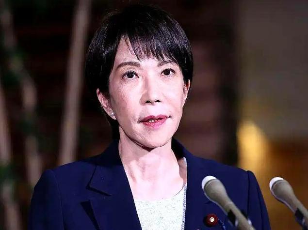 撕碎和平外衣！日本右翼加速军事化扩张，多条危险举措接连落地，军国主义死灰复燃，亚