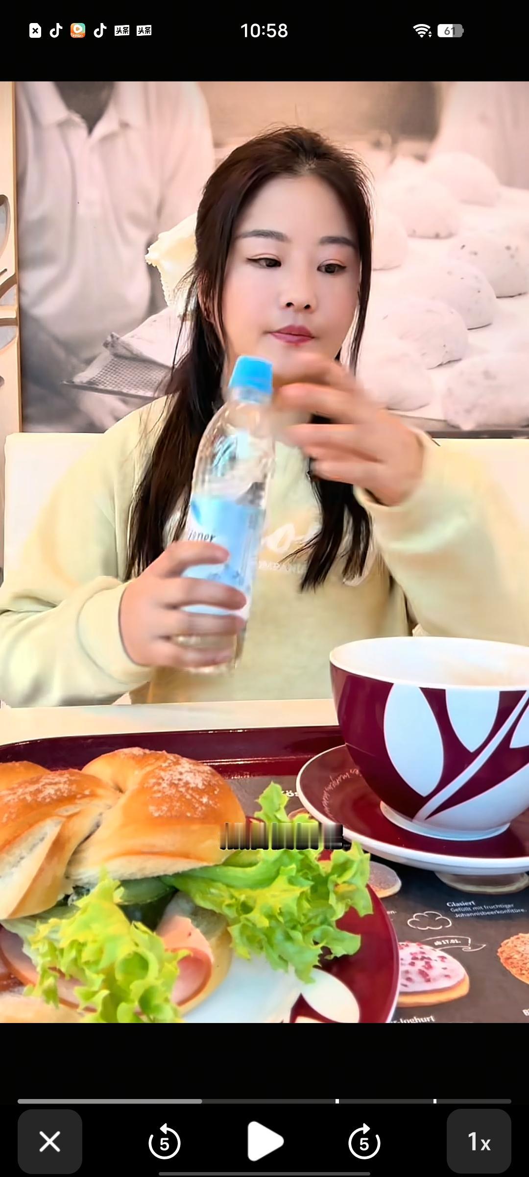 中德苏西:小雪总算清醒了，不要再依靠男人了，

没想到小雪回到中国半年后，她还是