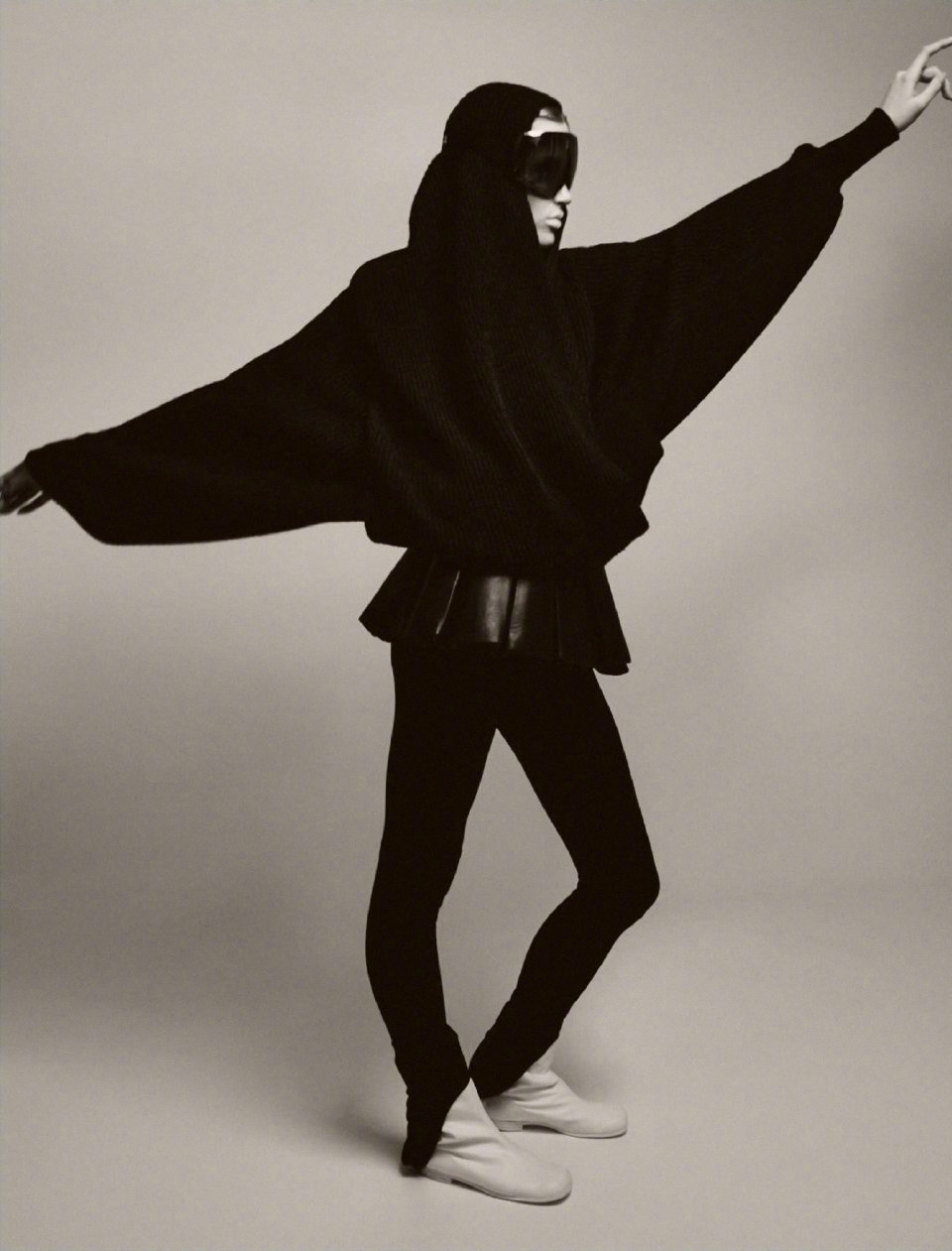 Harper's Bazaar France 法版时尚芭莎跨年双月合刊冬日滑雪主