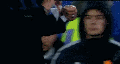 谁来翻译下穆里尼奥的“秘密”战术？[what]本该保密，却被摄影师拍到了[捂脸]