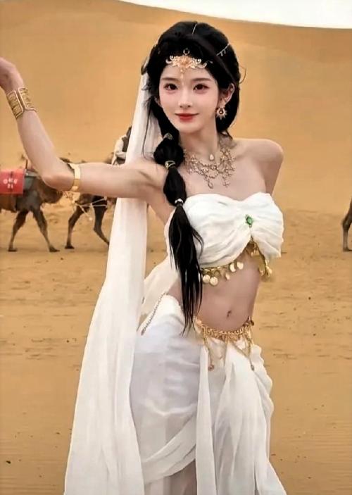 人比人气死人，不服都不行啊。宁波有个富二代追了巴旦木公主整整三年连官宣都没等来，