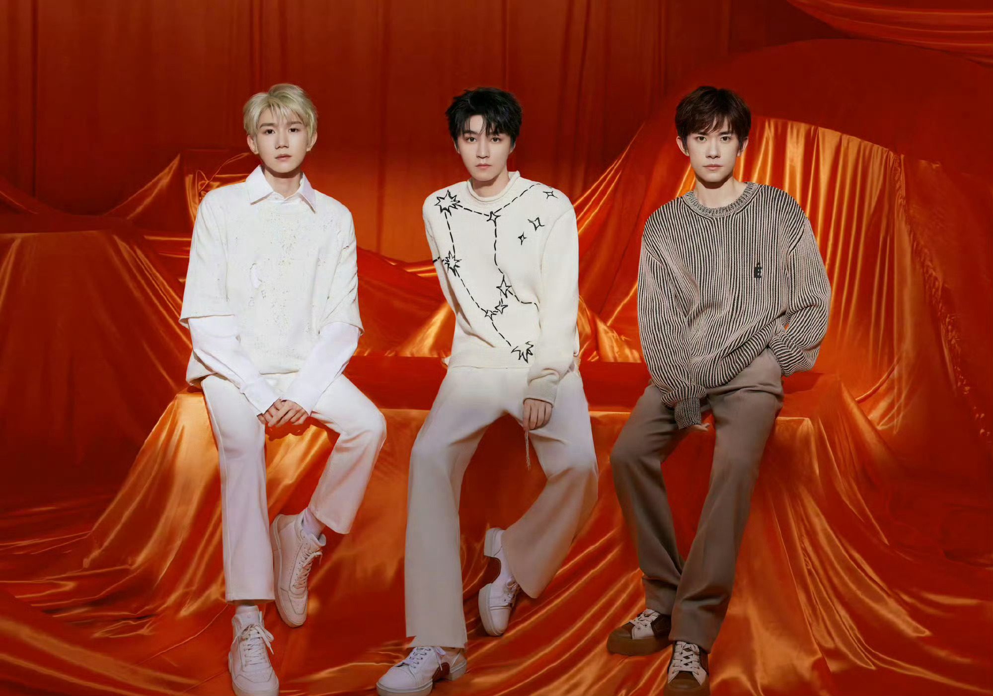 三小只啥时候再合体啊… 