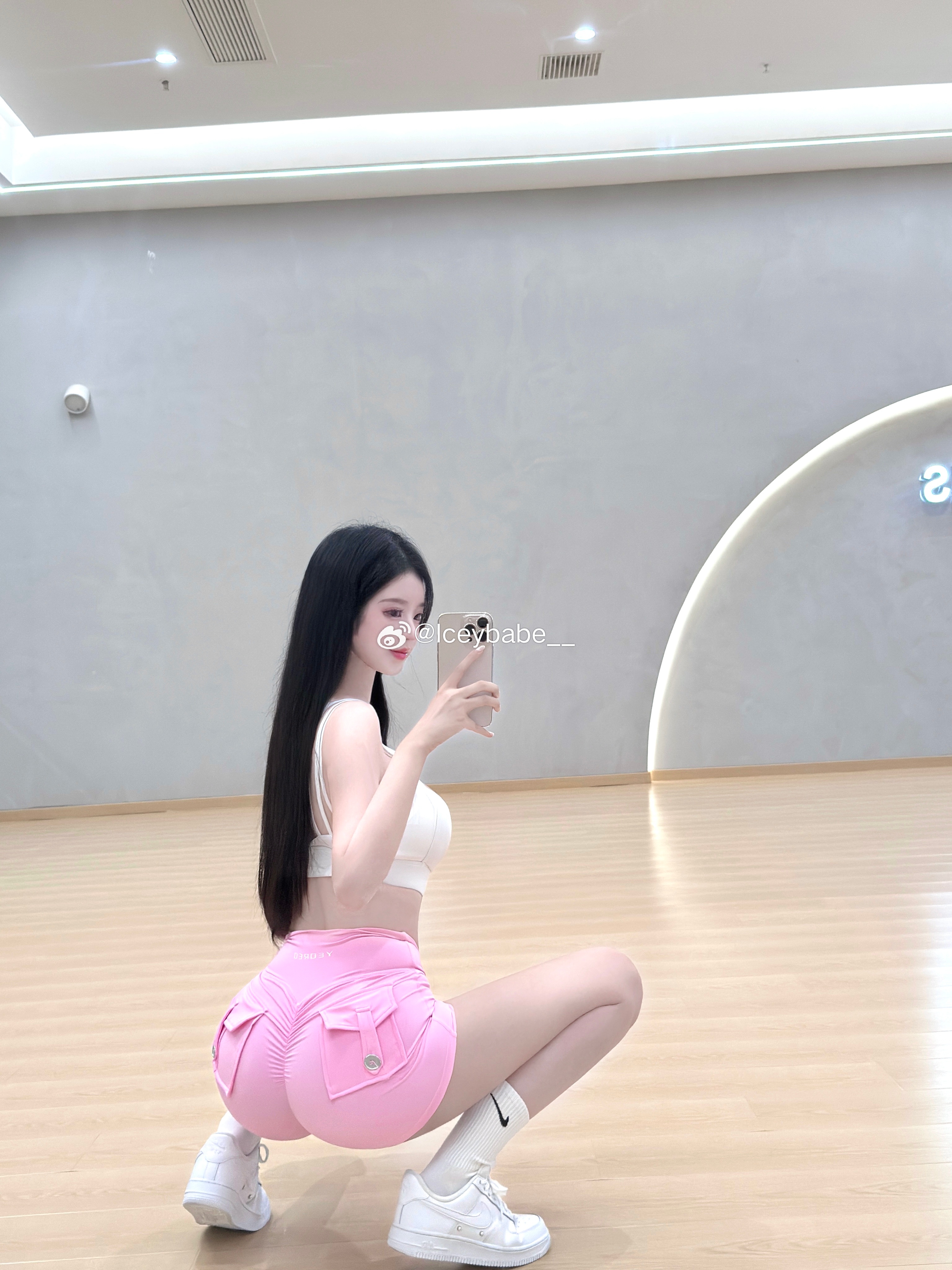 把自己调成喜欢的样子 💕健身打卡毫无训练痕迹 ​​​
