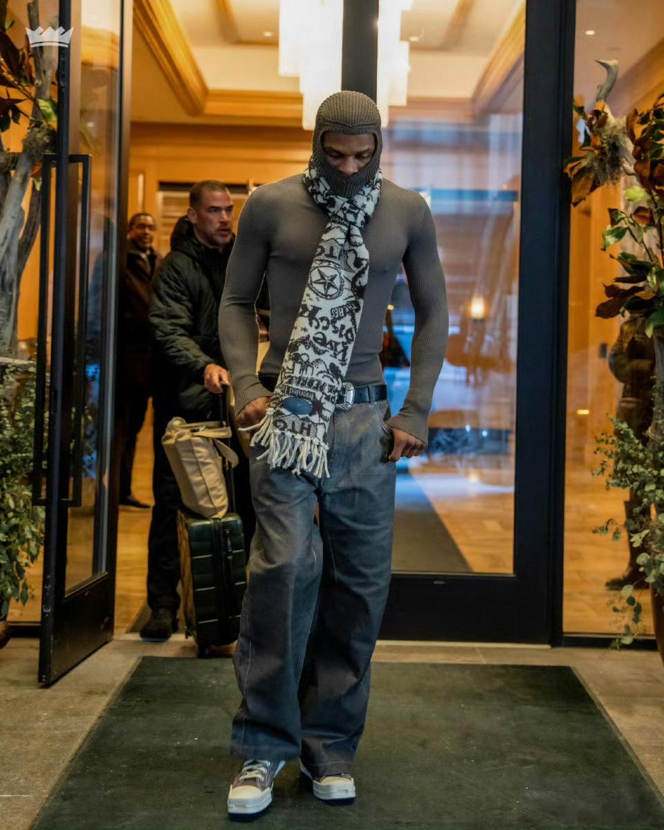 半场结束，国王71-68领先骑士3分国王vs骑士