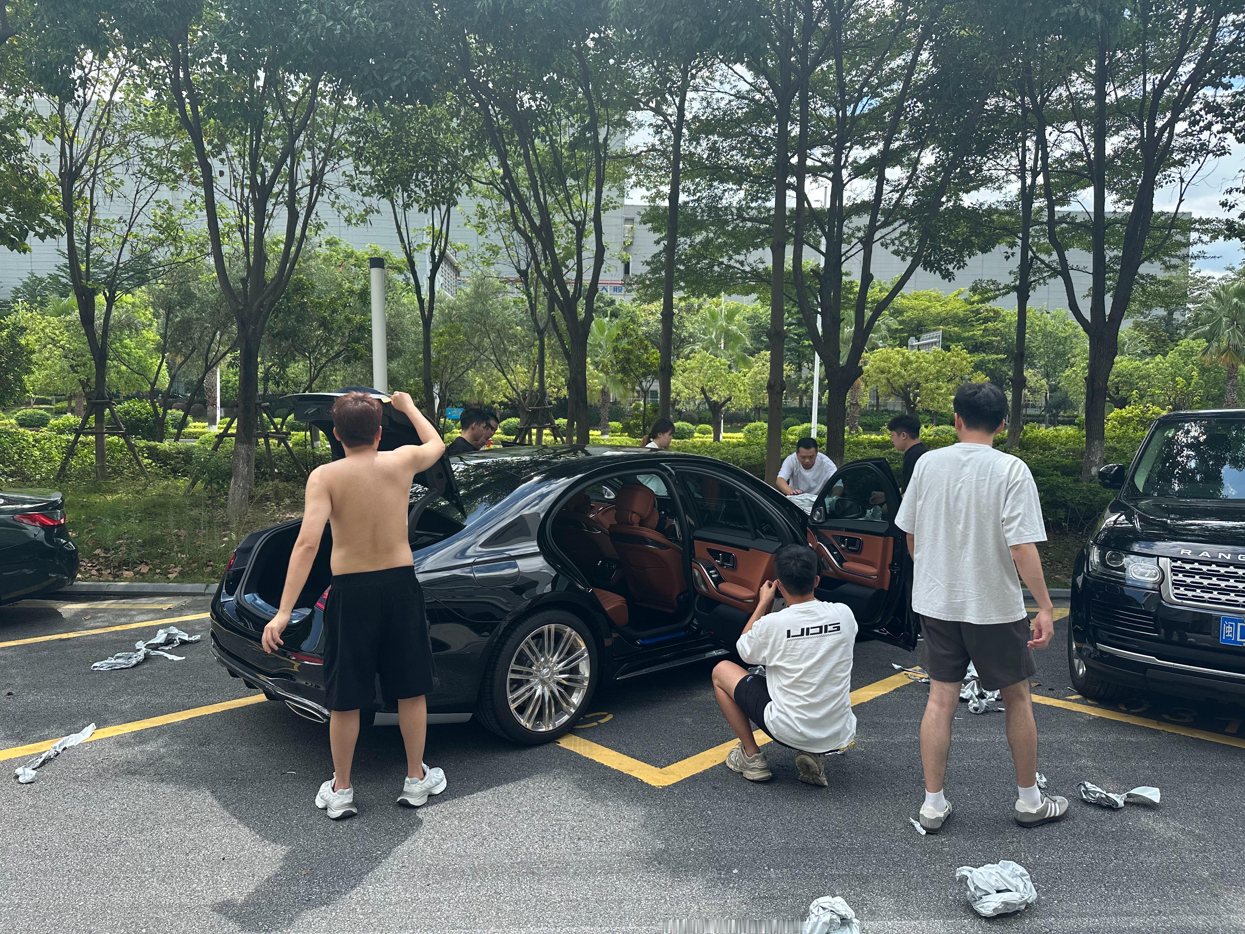 酷暑练兵心系员工健康，高温熔金锻造团队体魄[努力]入伏以来，持续高温。为切实提升