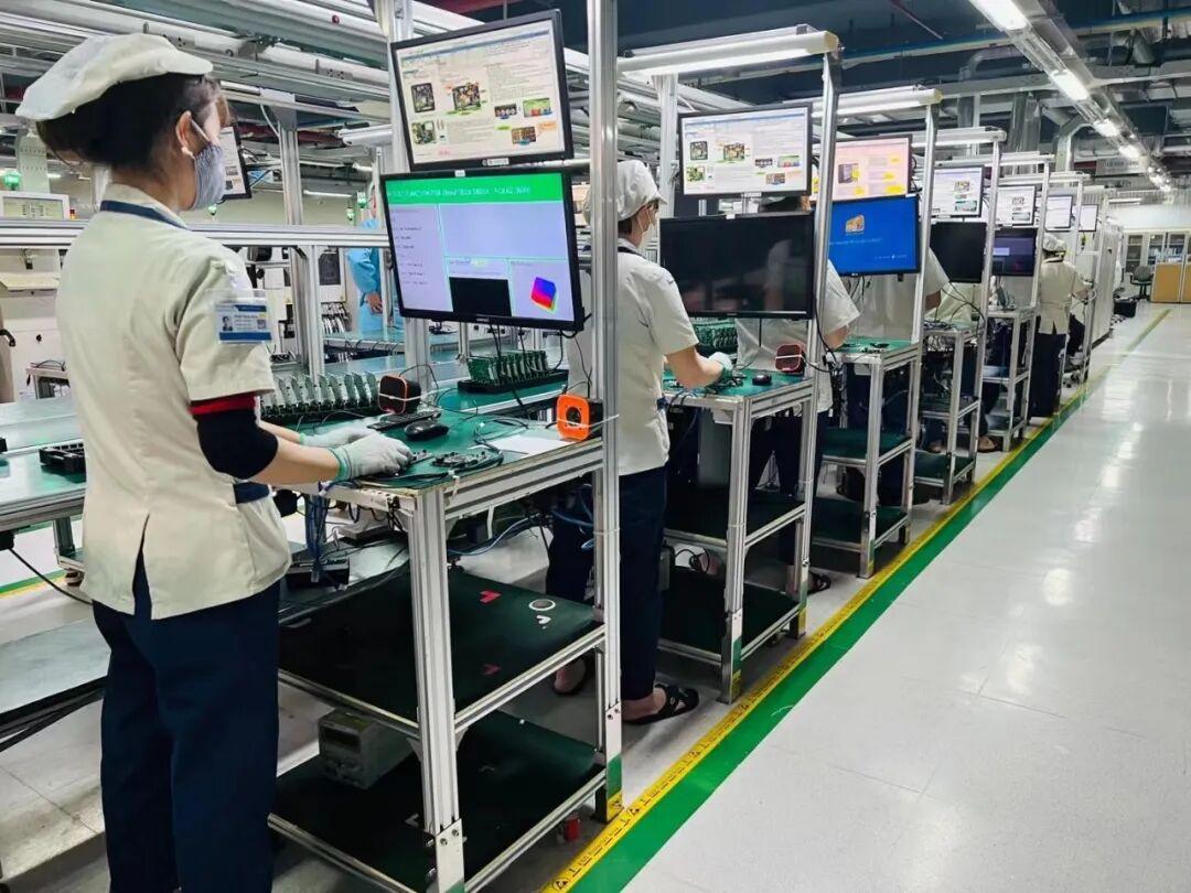 很多人觉得越南忘恩负义，不过在越南的国家逻辑里，没有“恩将仇报”这个词，只有划不