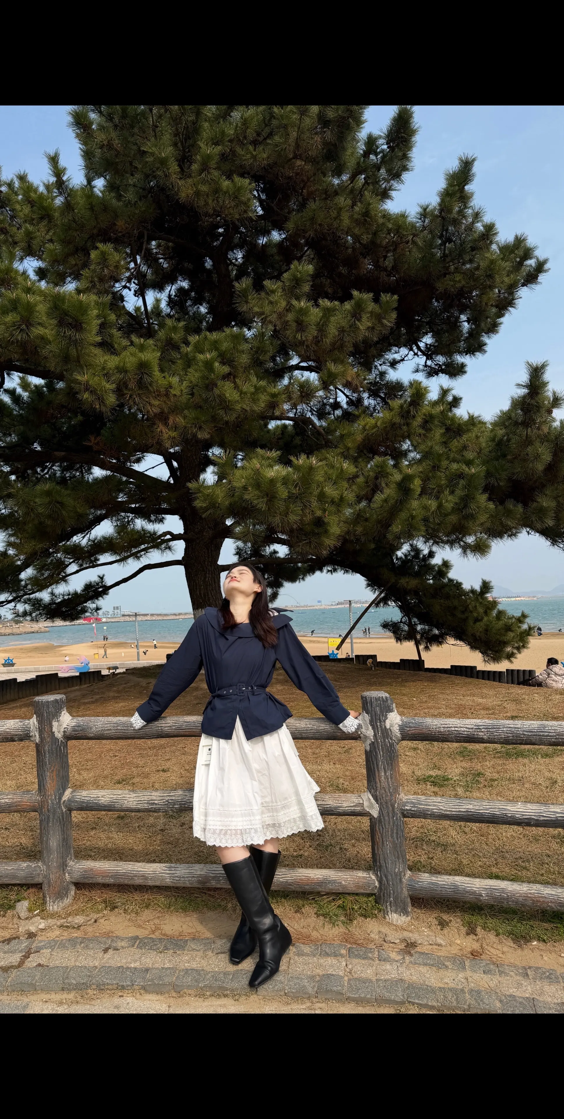 亲爱的 打定主意 赌自己 会有满意的未来。