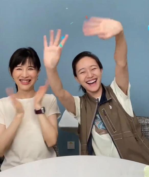 焦俊艳签了papi公司 现实版《闺蜜富了把我签到她公司当皇后》[doge]我的好