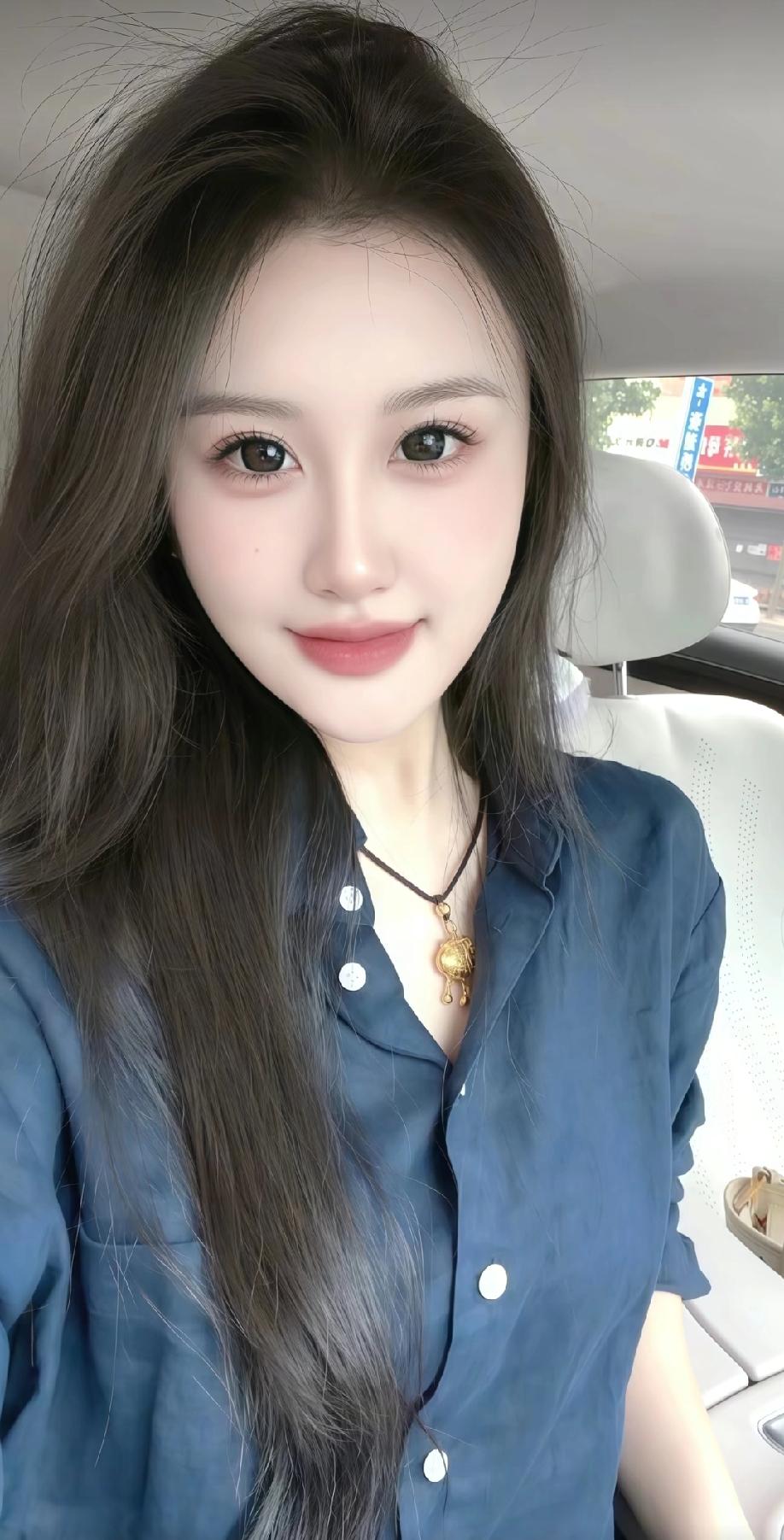 一见倾心的美女姐姐美女 气质美女 女神 清纯甜美 甜妹 御姐 甜美 你见过哪些绝