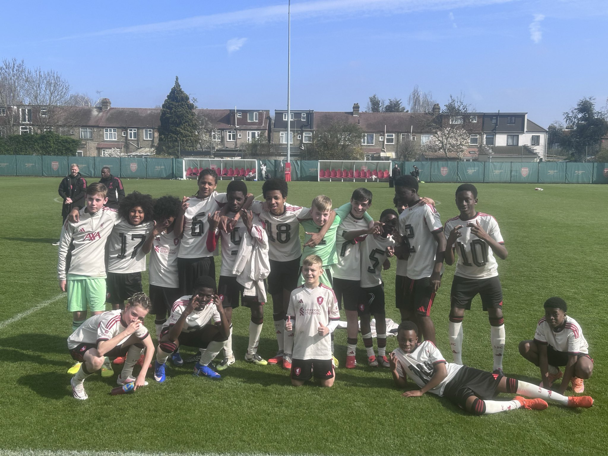 利物浦青训 迈克耶茨执教的U13在联赛杯决赛 11-1 大胜阿森纳，阿德迪兰碾压