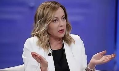 目前的全球贸易体系，已经基本上不存在国际规则了，任何一个国家可以动用行政权力对另