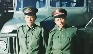 四川一军人退伍后开大车，跑车时救下一对跳河的母女，带到自己家中暂时住下。当女人准