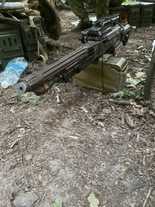 每天认识一件兵器 乌克兰改装的“突击”MG-1M（保加利亚PK）。 